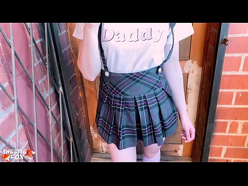 ❤️ Schoolgirl nyedot kontol rumiyin lan jancok tinimbang kelas. ️ Porno vk ing kita ❌️