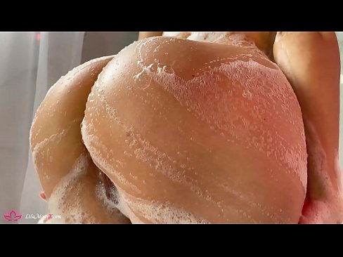 ❤️ Brunette Masturbates Pus karo Vibrator kanggo Intens Orgasme ing Shower ️ Porno vk ing kita ❌️