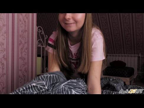 ❤️ Blondie nyedot dheweke bff rumiyin lan nemu cum ing dheweke tutuk ️ Porno vk ing kita ❌️